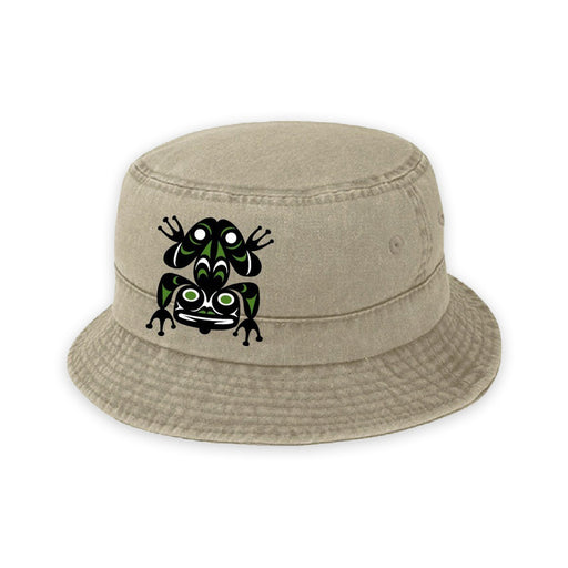 Show your love for Woodland Park Zoo with the Woodland Park Zoo Jason LaClair Frog Youth Bucket Cap, featuring a beige design and striking black and green frog artwork inspired by indigenous artist Jason LaClair.