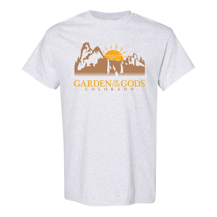 Garden of the Gods Mountain Scape T-Shirt
